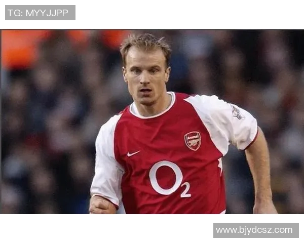 足球场上的矮个子传奇球员 1米3球星展现超凡技艺